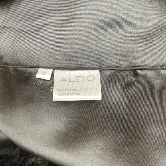 Aldo Faux Fur Vest Size Medium - Picture 7 of 7